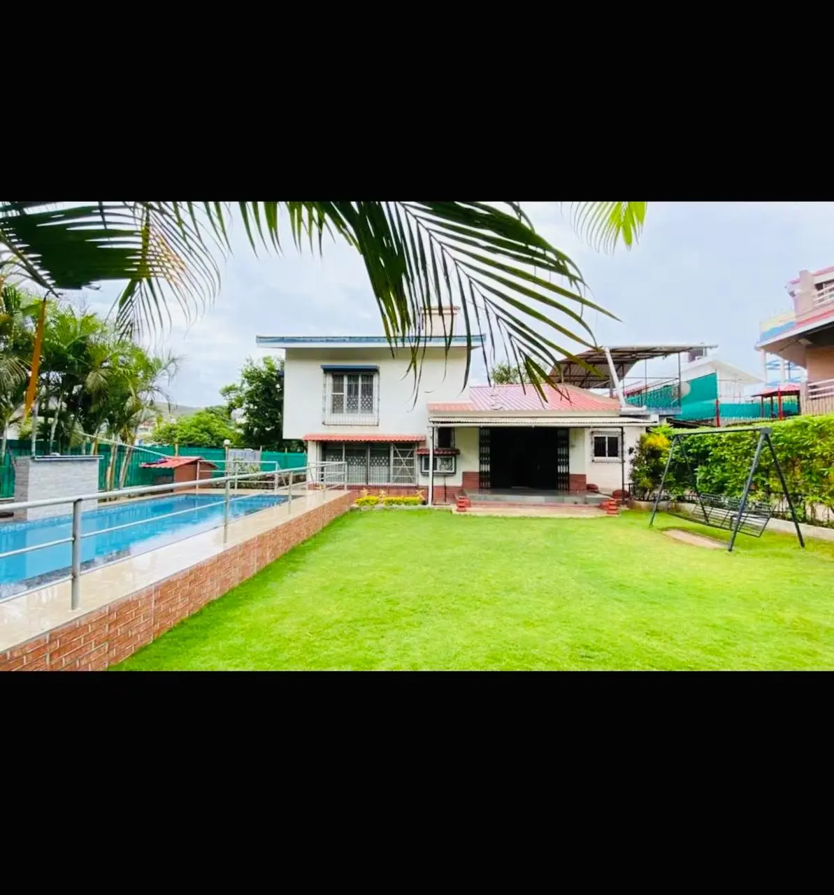 Private swimming pool at Elite Villa, a 4 BHK villa in Lonavala on rent