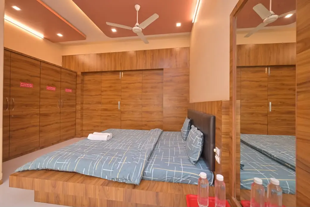 Air-conditioned bedroom in Shuubh Mountain Amber 5BHK Villa, a 5 BHK villa in Lonavala on rent