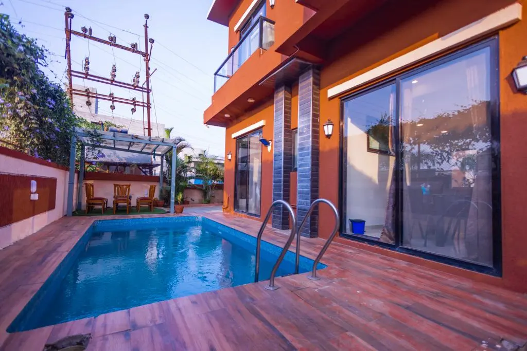 Private swimming pool at Rose Villa, a 4 BHK villa in Lonavala on rent