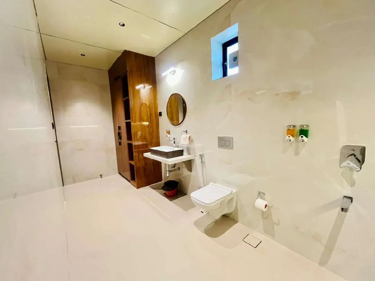 Modern bathroom in Vantara Villa, a 4 BHK villa in Lonavala on rent