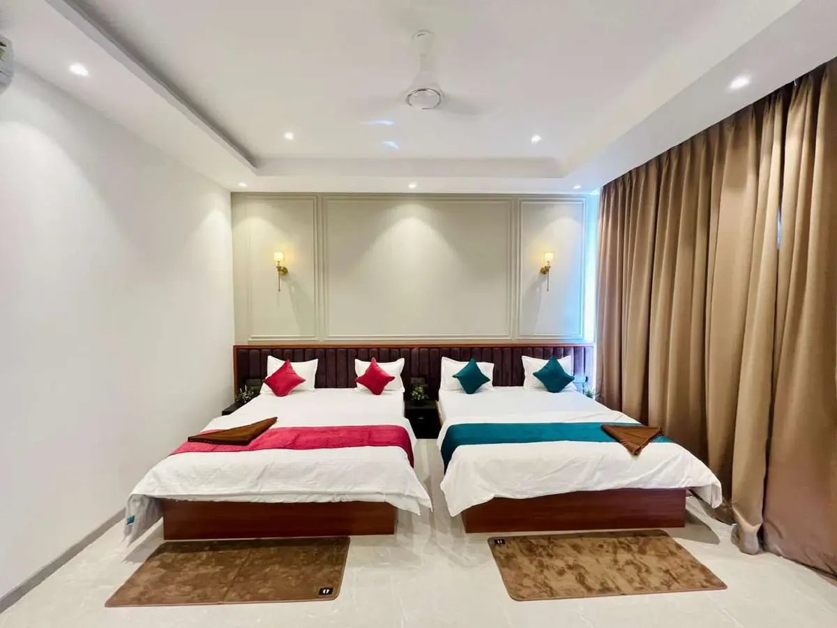 Air-conditioned bedroom in Vantara Villa, a 4 BHK villa in Lonavala on rent